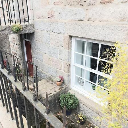 Granite Getaways - The Terrace Below Aberdeen Exterior foto